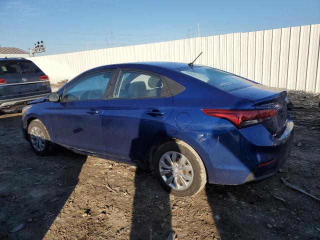 3KPC24A39JE021428 - 2018 HYUNDAI ACCENT SE BLUE photo 2