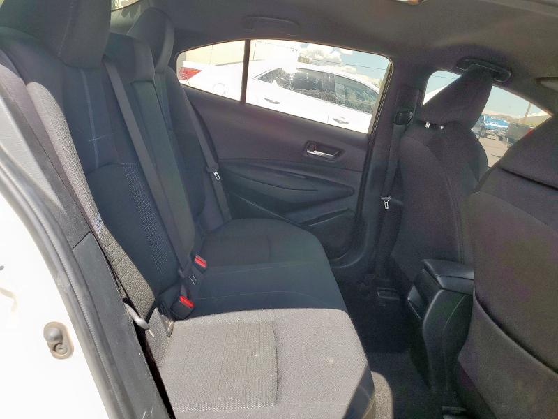 JTDS4MCE6MJ072011 - 2021 TOYOTA COROLLA SE 白色 照片 10