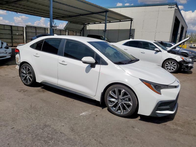 JTDS4MCE6MJ072011 - 2021 TOYOTA COROLLA SE 白色 照片 4