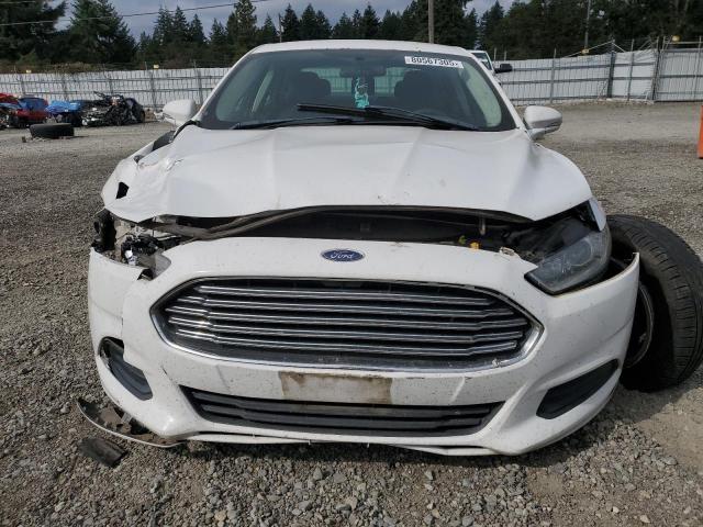 3FA6P0H70DR237008 - 2013 FORD FUSION SE WHITE photo 5