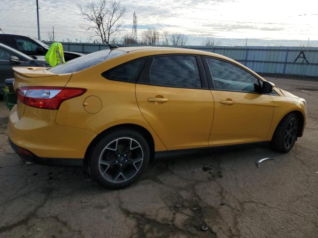 1FAHP3F22CL322043 - 2012 FORD FOCUS SE YELLOW photo 3