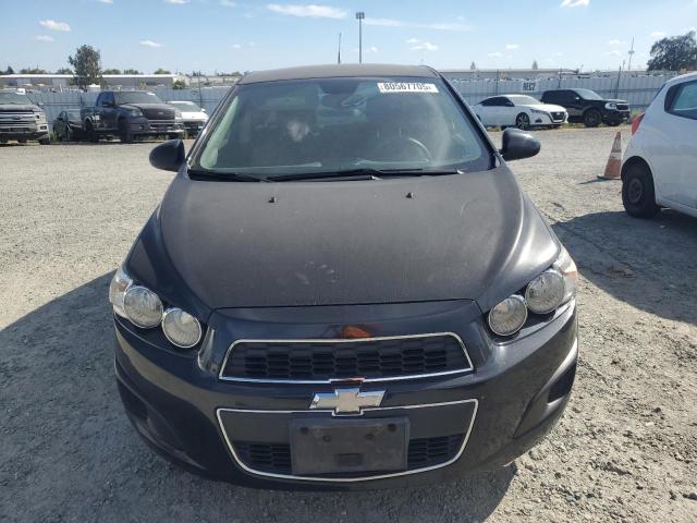 1G1JC5SH4D4191599 - 2013 CHEVROLET SONIC LT შავი ფოტო 5