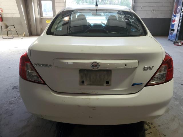 3N1CN7APXCL907285 - 2012 NISSAN VERSA S WHITE photo 6