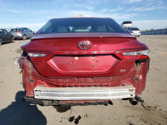 4T1B11HK1JU510381 - 2018 TOYOTA CAMRY L RED photo 6