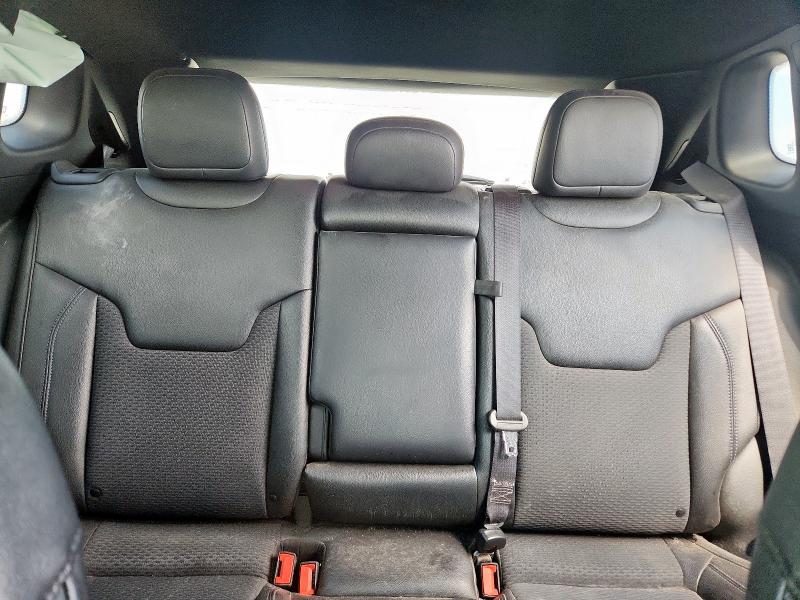 3C4NJDBN9RT121564 - 2024 JEEP COMPASS LATITUDE GRAY photo 10