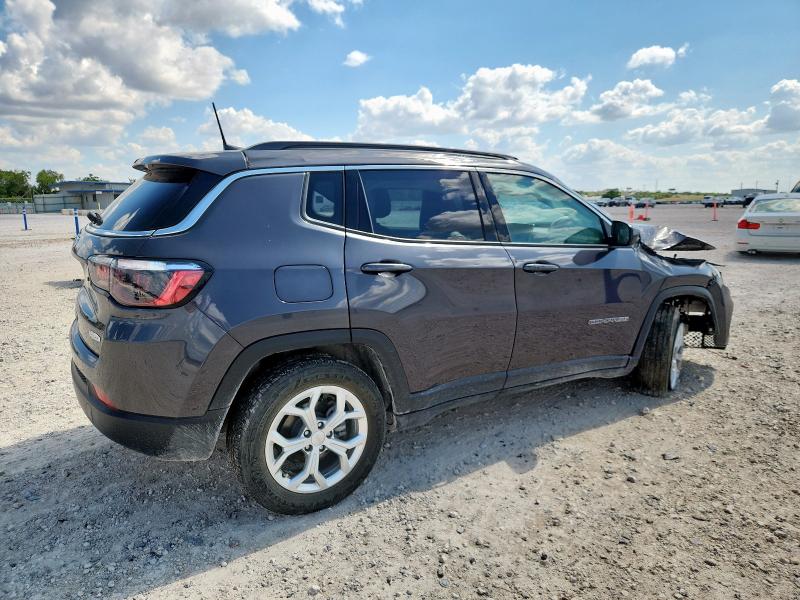3C4NJDBN9RT121564 - 2024 JEEP COMPASS LATITUDE GRAY photo 3