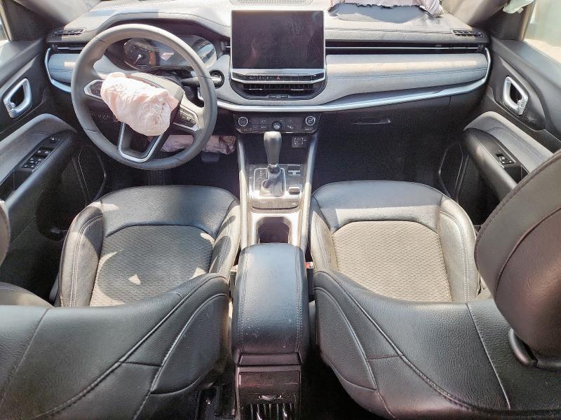 3C4NJDBN9RT121564 - 2024 JEEP COMPASS LATITUDE GRAY photo 8