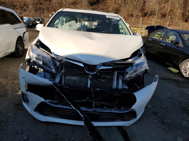 5TDDZ3DC1LS237935 - 2020 TOYOTA SIENNA XLE WHITE photo 5