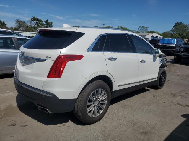 1GYKNDRS9KZ298286 - 2019 CADILLAC XT5 LUXURY 白色 照片 3