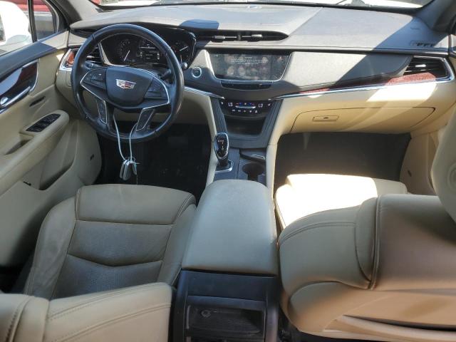 1GYKNDRS9KZ298286 - 2019 CADILLAC XT5 LUXURY 白色 照片 8