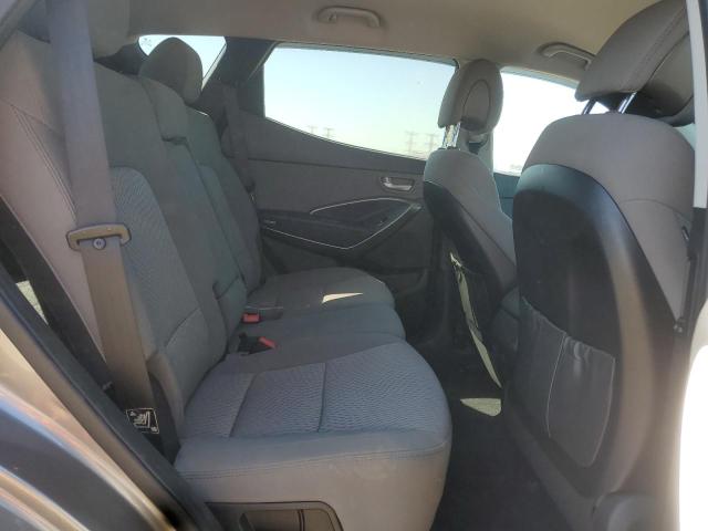 5XYZTDLB6HG444041 - 2017 HYUNDAI SANTA FE S Silber Foto 10