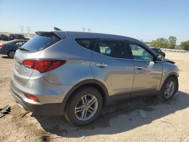 5XYZTDLB6HG444041 - 2017 HYUNDAI SANTA FE S Silber Foto 3