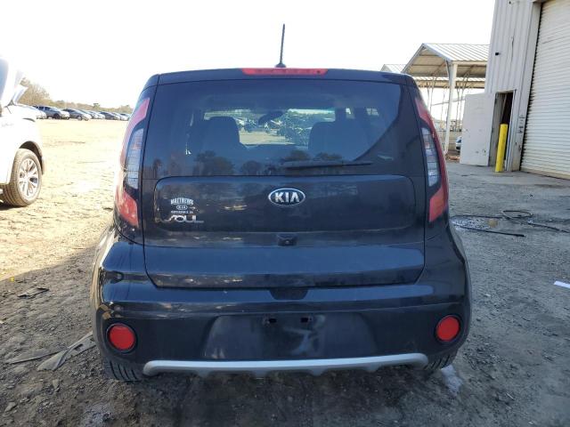 KNDJP3A52H7497258 - 2017 KIA SOUL + BLACK photo 6