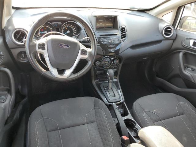 3FADP4BJ3FM195632 - 2015 FORD FIESTA SE თეთრი ფოტო 8
