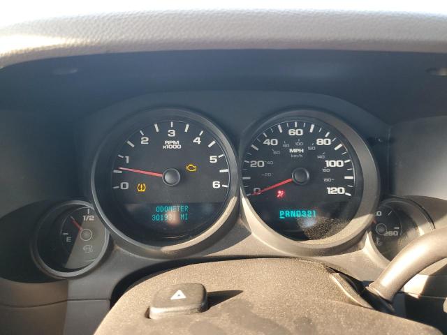 1GCEC14X57Z619709 - 2007 CHEVROLET SILVERADO C1500 CLASSIC WHITE photo 9