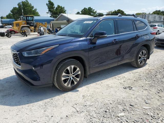 2021 TOYOTA HIGHLANDER XLE, 