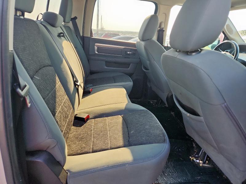 1C6RR6LT2DS640864 - 2013 RAM 1500 SLT Արծաթագույն լուսանկար 10