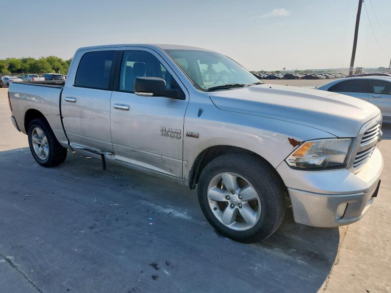 1C6RR6LT2DS640864 - 2013 RAM 1500 SLT Արծաթագույն լուսանկար 4