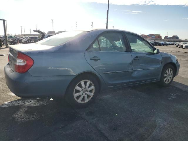 4T1BE30K12U536847 - 2002 TOYOTA CAMRY LE BLUE photo 3