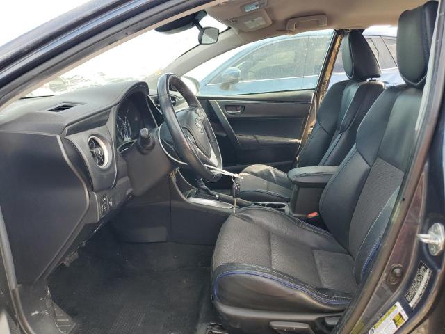 5YFBURHE4JP773854 - 2018 TOYOTA COROLLA L 灰色 照片 7