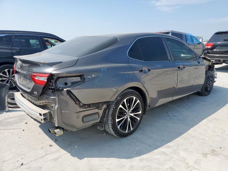 4T1B11HK0JU115270 - 2018 TOYOTA CAMRY L GRAY photo 3