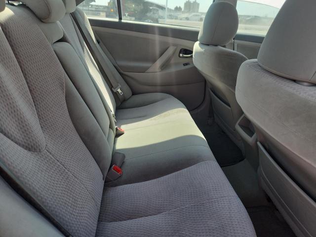 4T1BF3EK0BU675082 - 2011 TOYOTA CAMRY BASE თეთრი ფოტო 10