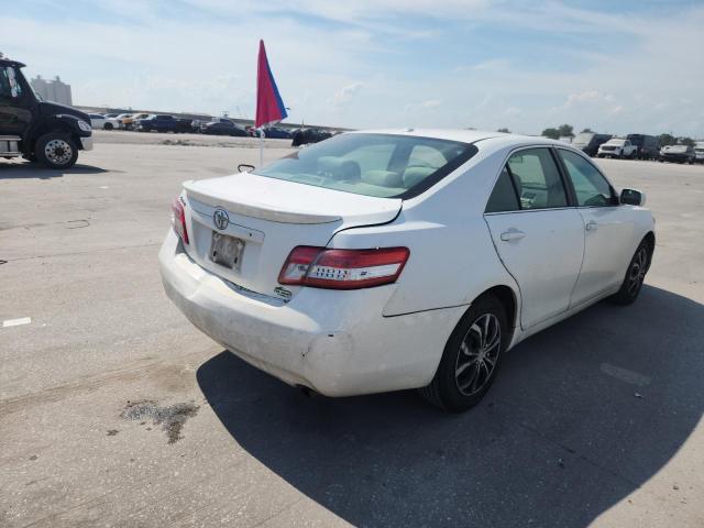 4T1BF3EK0BU675082 - 2011 TOYOTA CAMRY BASE თეთრი ფოტო 3
