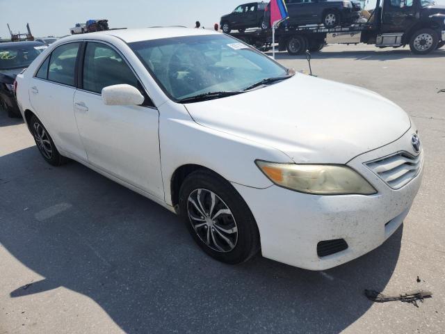 4T1BF3EK0BU675082 - 2011 TOYOTA CAMRY BASE თეთრი ფოტო 4
