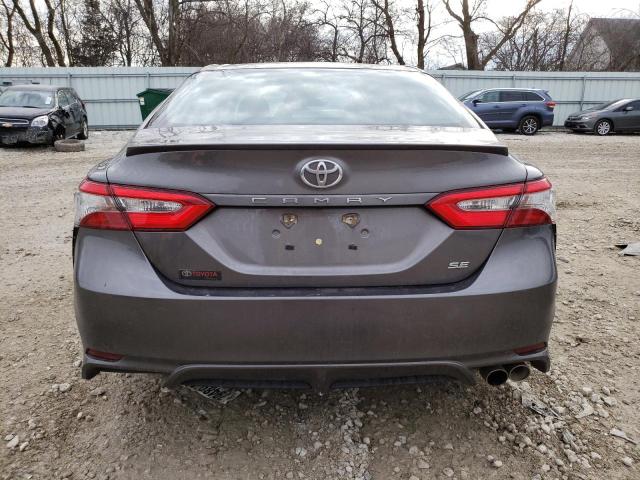 4T1B11HK8JU610428 - 2018 TOYOTA CAMRY L GRAY photo 6