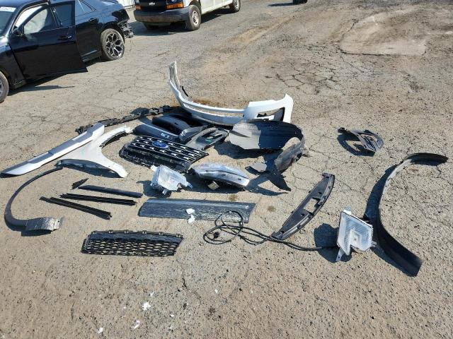 1FM5K7D89GGB17615 - 2016 FORD EXPLORER XLT WHITE photo 13