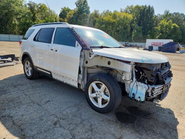1FM5K7D89GGB17615 - 2016 FORD EXPLORER XLT WHITE photo 4