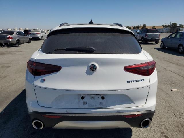 ZASFAKPNXJ7B87543 - 2018 ALFA ROMEO STELVIO SPORT Biały zdjęcie 6
