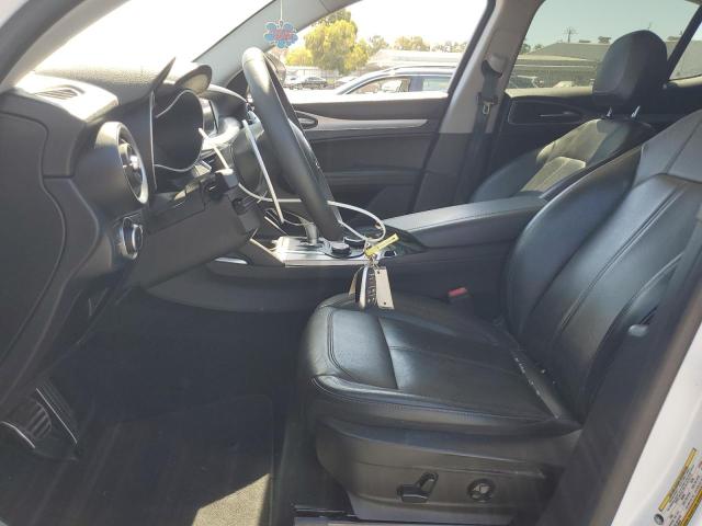 ZASFAKPNXJ7B87543 - 2018 ALFA ROMEO STELVIO SPORT Biały zdjęcie 7