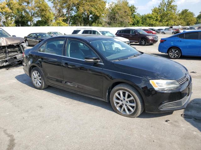 3VWD07AJ2EM427425 - 2014 VOLKSWAGEN JETTA SE 黑色 照片 4
