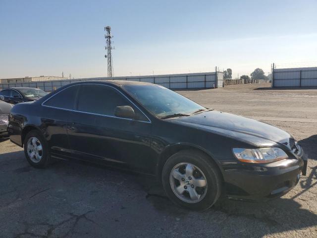 1HGCG32731A007431 - 2001 HONDA ACCORD EX შავი ფოტო 4