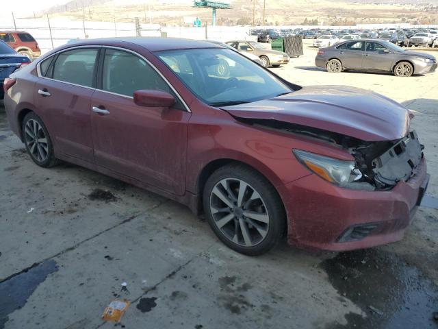 1N4AL3AP1GC226586 - 2016 NISSAN ALTIMA 2.5 BURGUNDY photo 4