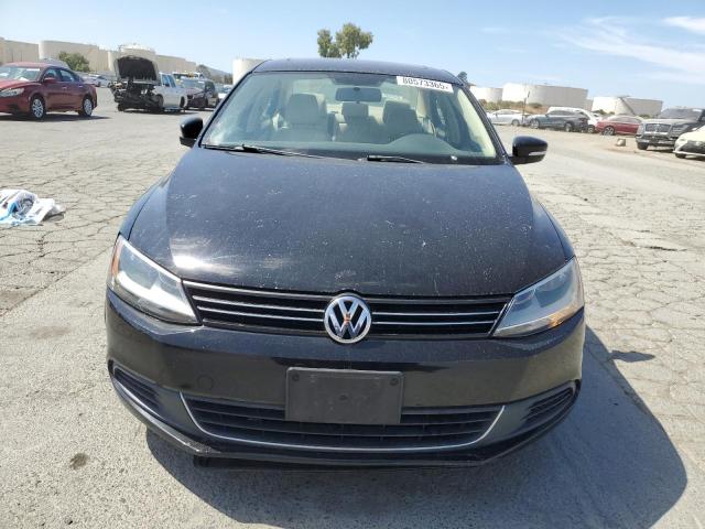 3VWD17AJ2EM332814 - 2014 VOLKSWAGEN JETTA SE Czarny zdjęcie 5