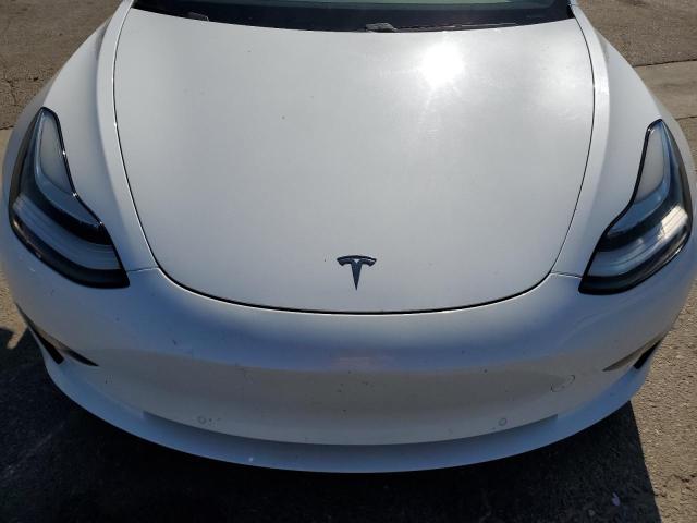 5YJ3E1EA6JF057232 - 2018 TESLA MODEL 3 白色 照片 11