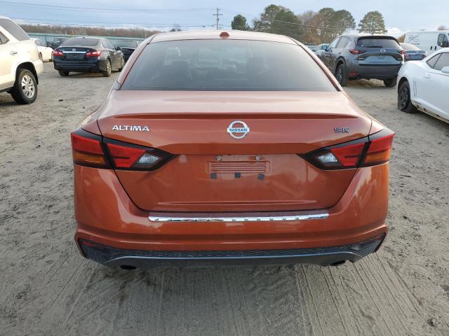 1N4BL4CVXNN340092 - 2022 NISSAN ALTIMA SR ORANGE photo 6