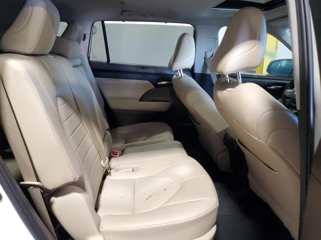 5TDGZRAH6MS045153 - 2021 TOYOTA HIGHLANDER XLE 白色 照片 11