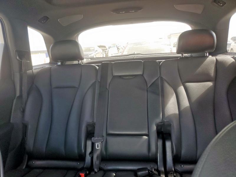 WA1VAAF74KD036454 - 2019 AUDI Q7 PRESTIGE WHITE photo 10