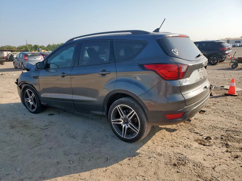 1FMCU0HD0KUB57284 - 2019 FORD ESCAPE SEL ნაცრისფერი ფოტო 2