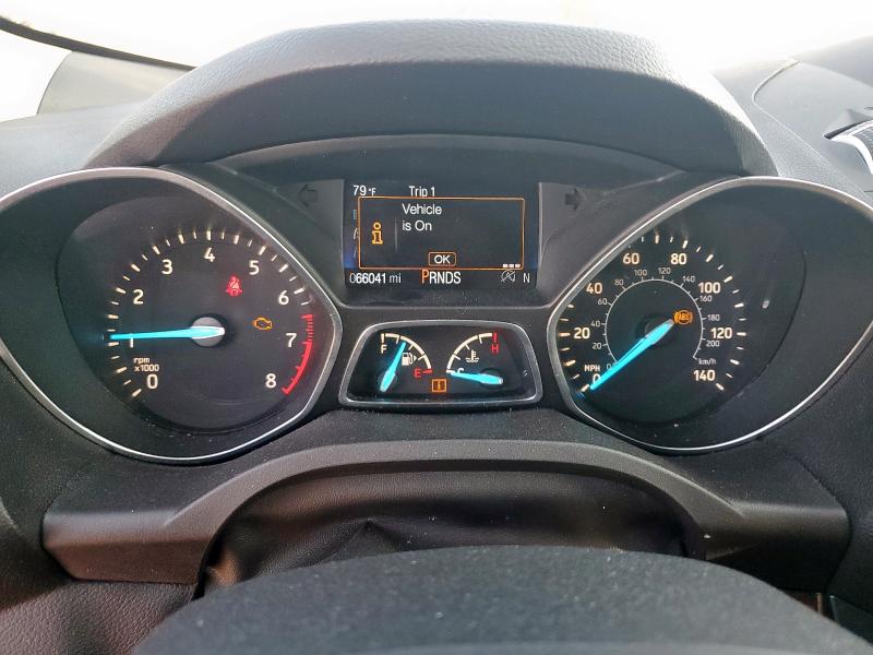 1FMCU0HD0KUB57284 - 2019 FORD ESCAPE SEL ნაცრისფერი ფოტო 9