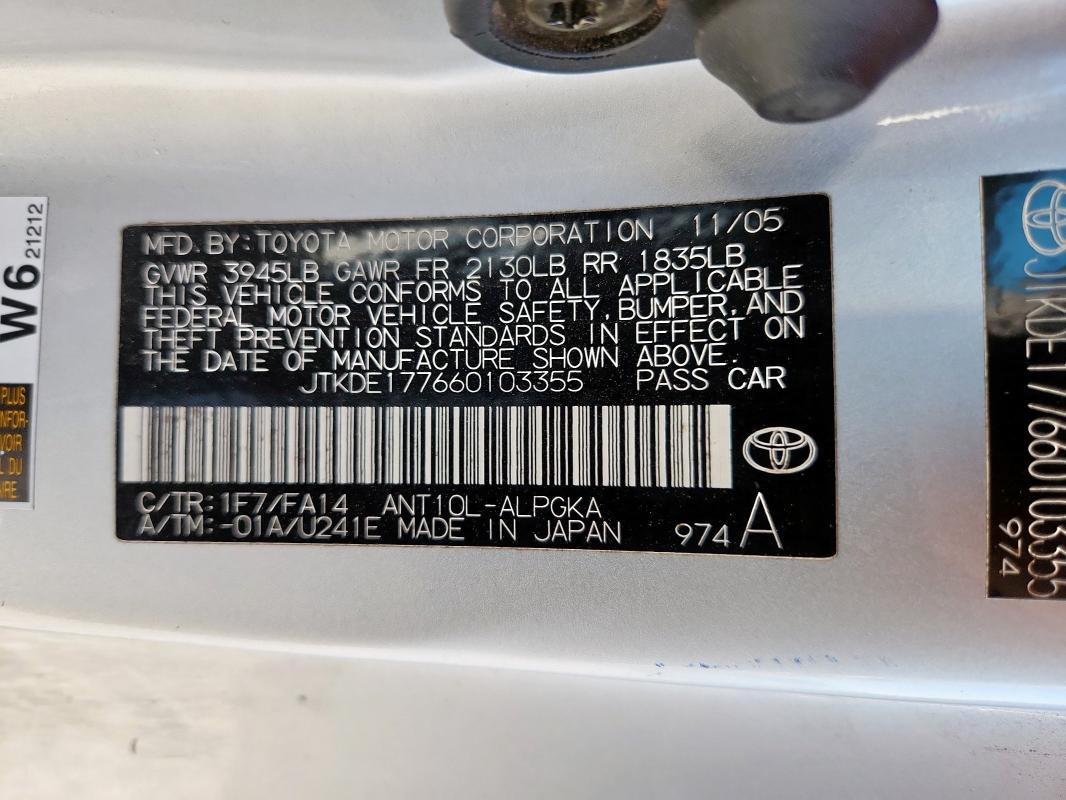 JTKDE177660103355 - 2006 TOYOTA SCION TC SILVER photo 13