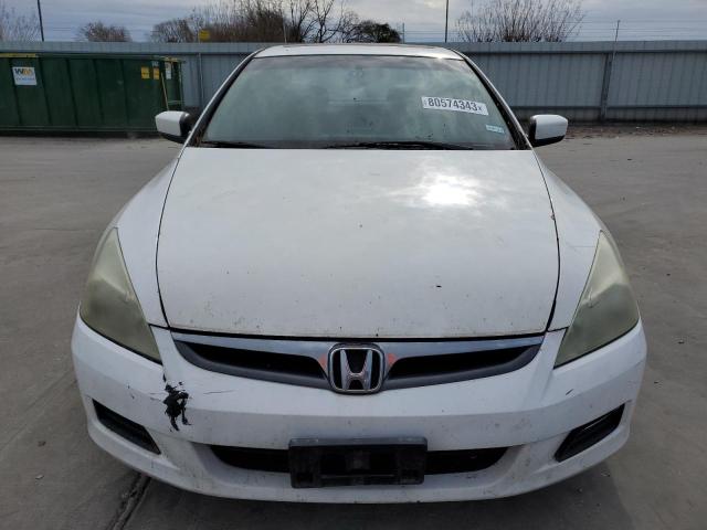 1HGCM66567A085049 - 2007 HONDA ACCORD EX WHITE photo 5