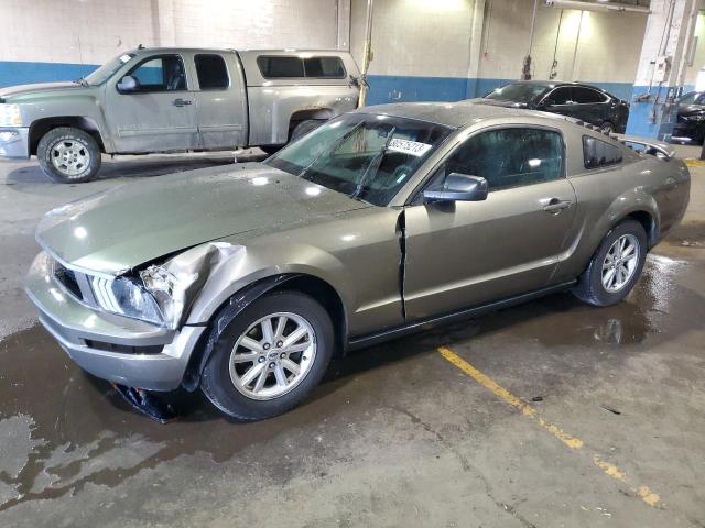 2005 FORD MUSTANG, 