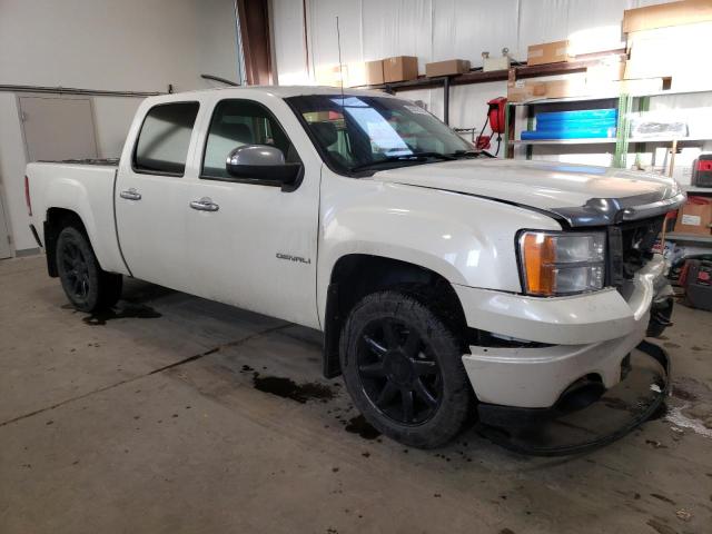 3GTP2XE23DG175517 - 2013 GMC SIERRA K1500 DENALI WHITE photo 4