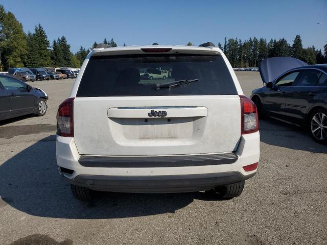 1C4NJCBAXGD615796 - 2016 JEEP COMPASS SPORT أبيض صورة 6