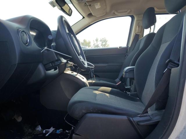 1C4NJCBAXGD615796 - 2016 JEEP COMPASS SPORT أبيض صورة 7