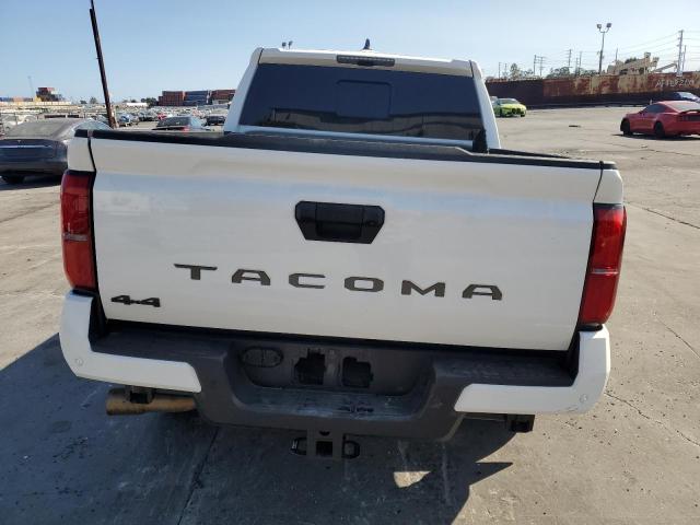 3TMLB5JN1RM062810 - 2024 TOYOTA TACOMA DOUBLE CAB თეთრი ფოტო 6